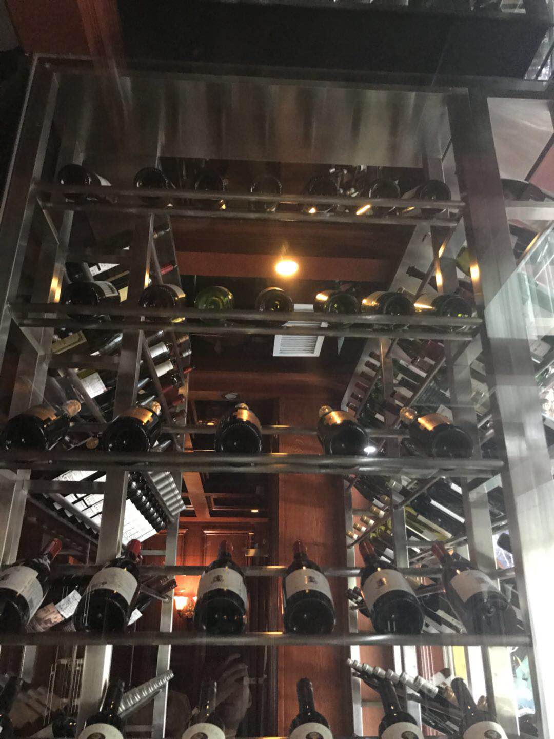 不锈钢红酒展示架